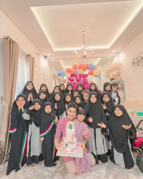 Teuku Ryan Rayakan Ultah Moana (instagram)
